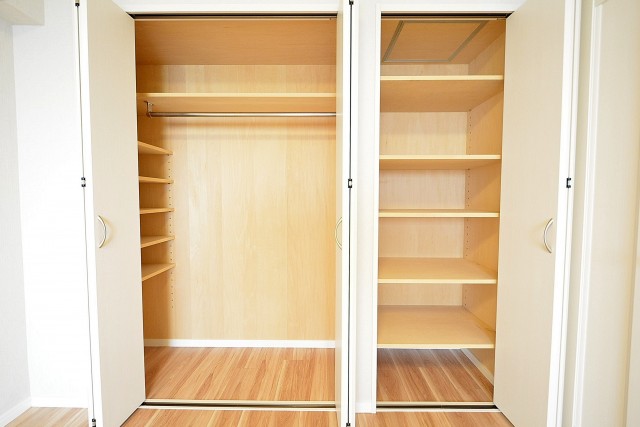 朝日プラザ上北沢　6.0帖洋室クローゼット