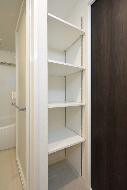 西新宿ハウス　リネン庫