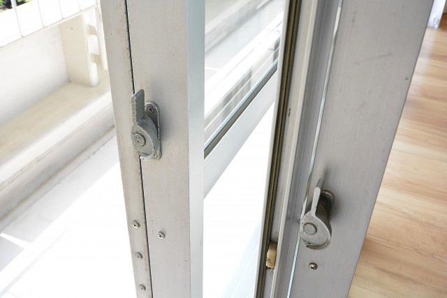 代官山マンション　二重サッシ