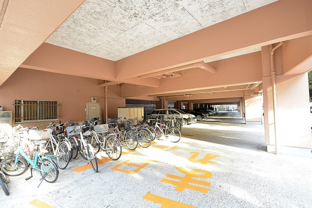 築地永谷コーポラス　駐輪場