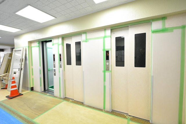 築地永谷コーポラス　エレベーターホール