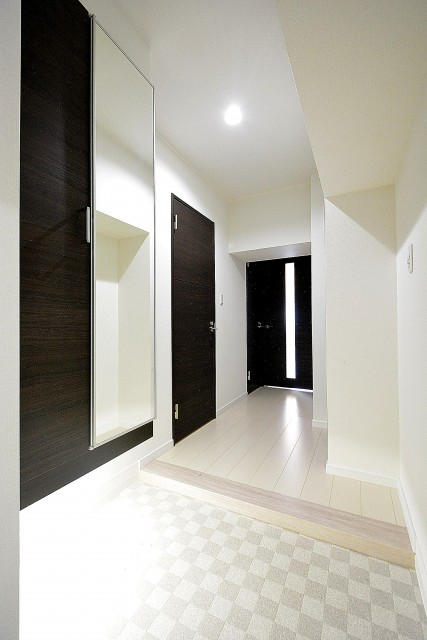 フジマンションウイスタリア　玄関