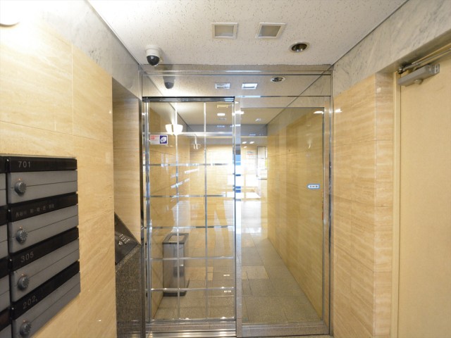 クレッセント目黒Ⅱ　エントランス