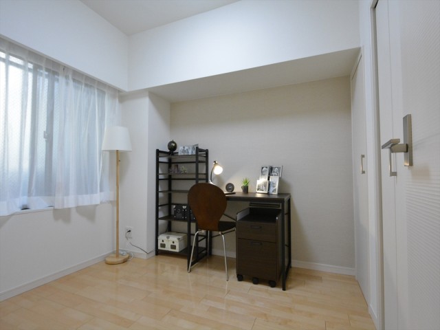 クレッセント目黒Ⅱ　洋室