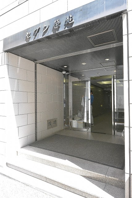 セブン築地　エントランス