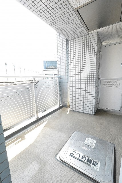 グランコピエ広尾　6.4帖洋室のバルコニー