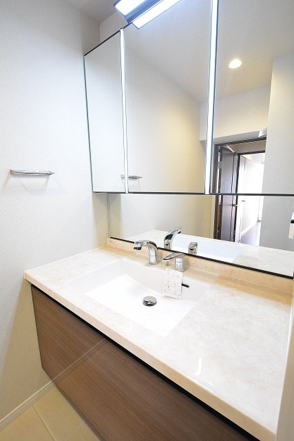ライオンズマンション広尾第2　洗面台