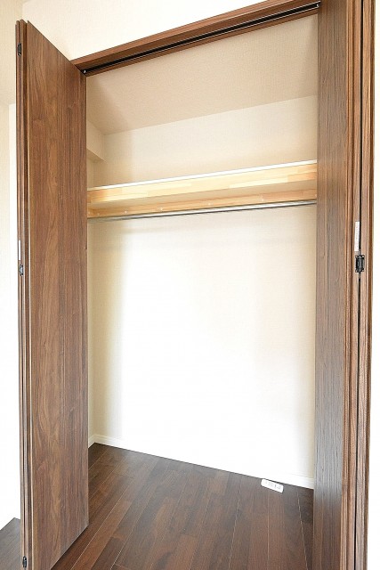 ライオンズマンション広尾第2　5.7帖洋室クローゼット