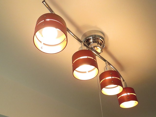 五反田サニーフラット　照明