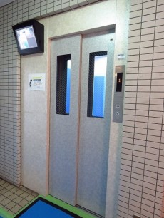 メイツ大井町　エレベーター