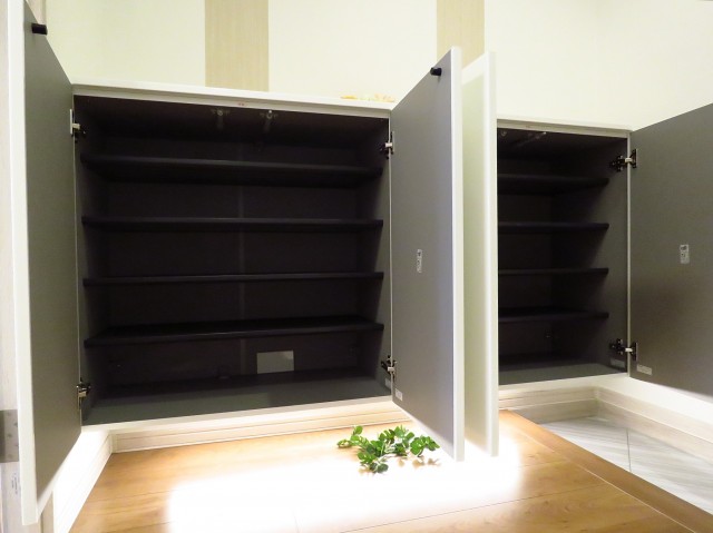 恒陽馬込マンション　シューズBOX