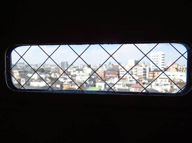 コーポ洗足　玄関扉のぞき窓