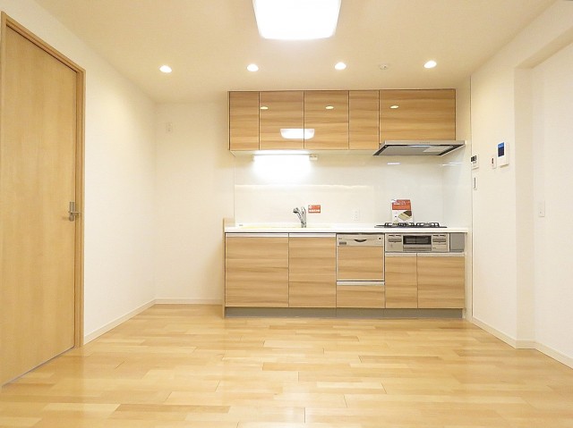 秀和大岡山レジデンス　LDK約10.2帖