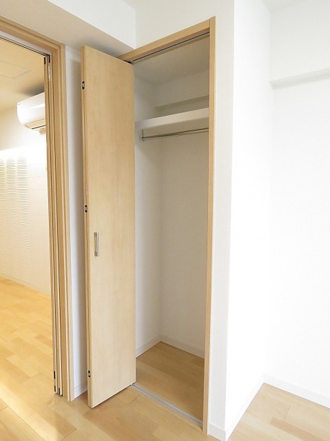 秀和大岡山レジデンス　洋室約5.6帖