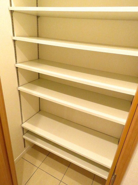 ミオカステーロ目黒都立大Ⅱ　シューズインクローク