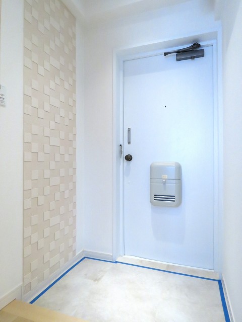 ネオハイツ田町　玄関ホール