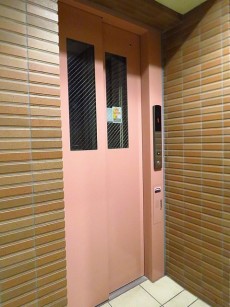 ミオカステーロ目黒都立大Ⅱ　エレベーター