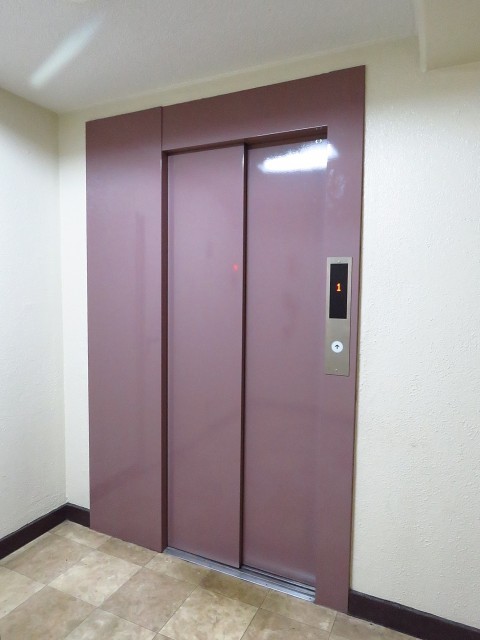 日商岩井第2玉川台マンション　エレベーター