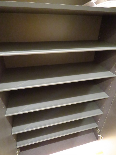 日商岩井第2玉川台マンション　シューズBOX