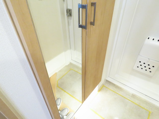 日商岩井第2玉川台マンション　シューズBOX