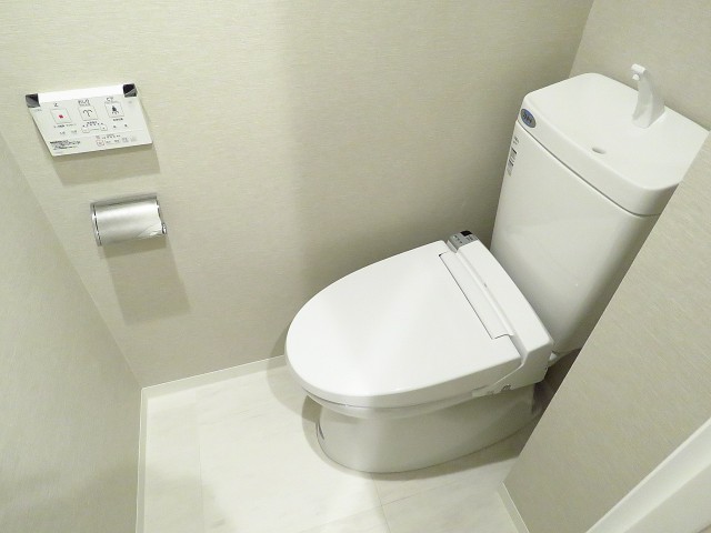 日商岩井第2玉川台マンション　トイレ