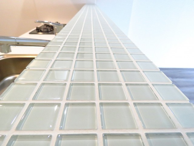 日商岩井第2玉川台マンション　キッチンタイル