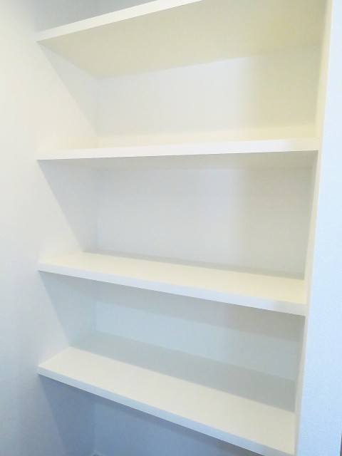 日商岩井第2玉川台マンション　ユーティリティスペース