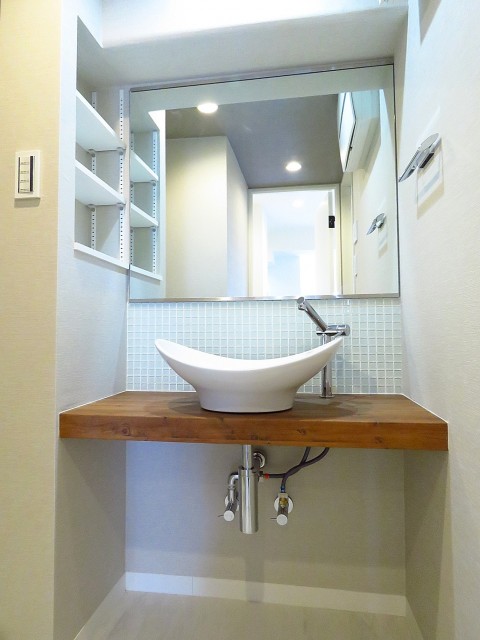 日商岩井第2玉川台マンション　洗面化粧台