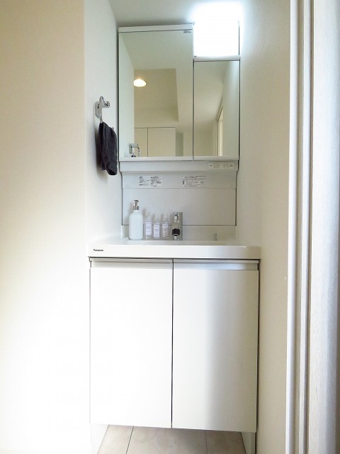 東山コーポラス　洗面化粧台