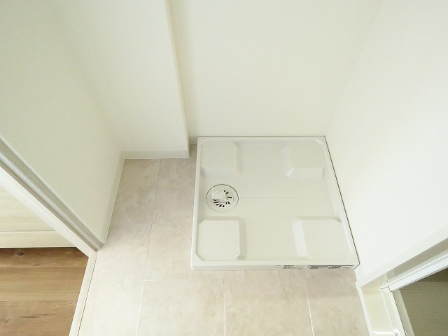 東山コーポラス　洗濯機置場