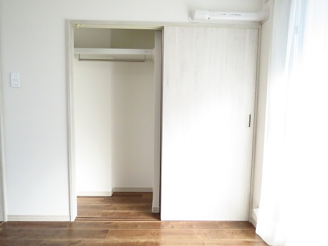 東山コーポラス　クローゼット