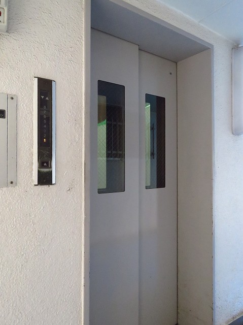 東山コーポラス　エレベーター
