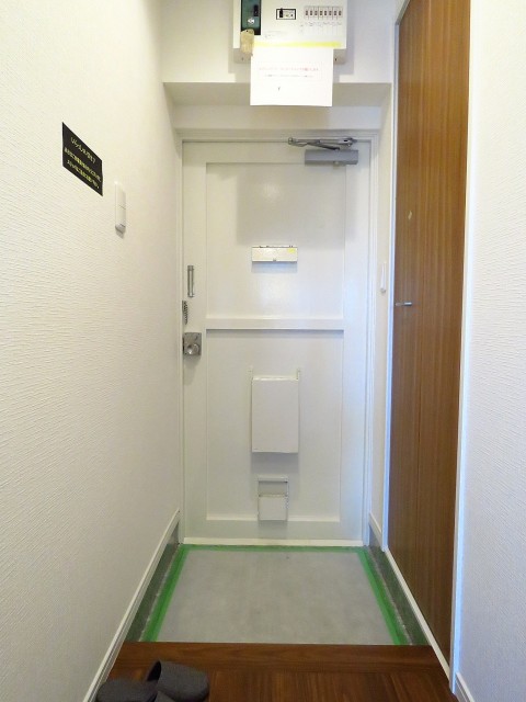 自由ヶ丘第七コーポ　玄関ホール