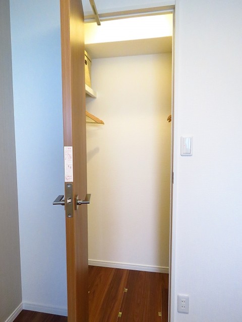 自由ヶ丘第七コーポ　WIC約0.7帖