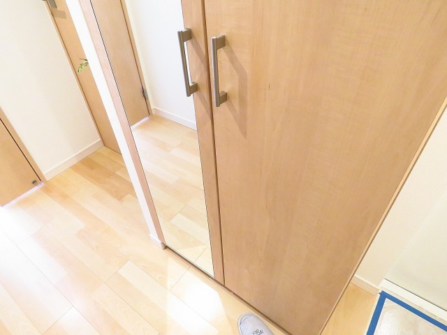 ハイネス巣鴨　シューズBOX