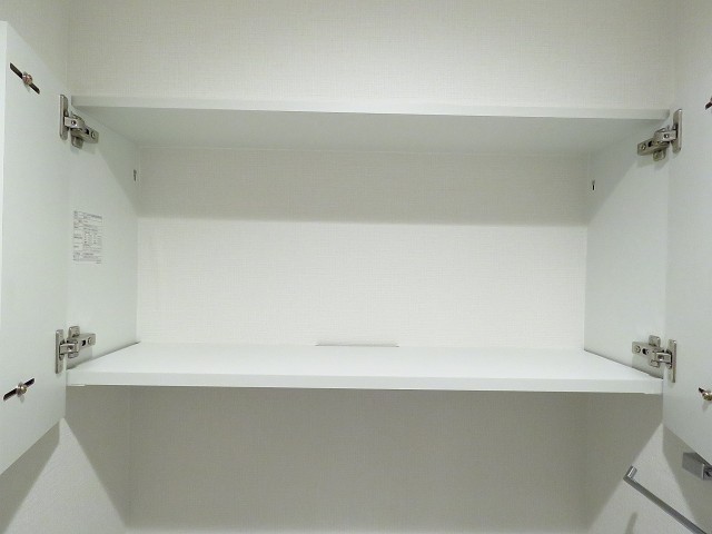 ハイネス巣鴨　トイレ収納