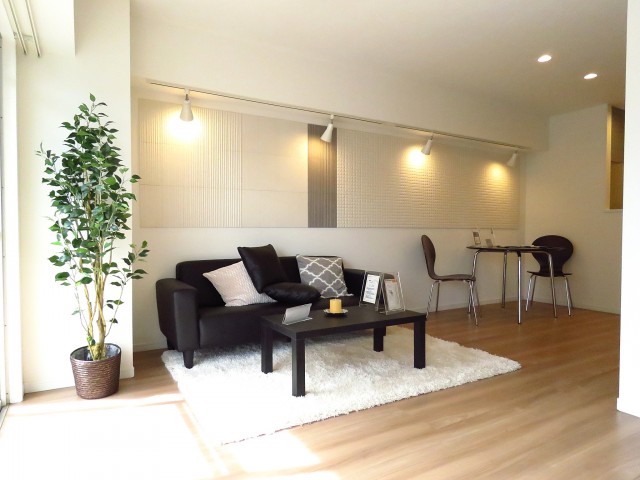 ヴィラティック早稲田　LDK約12.2帖