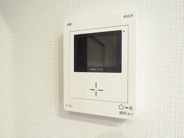 ヴィラティック早稲田　TVモニター付きインターホン