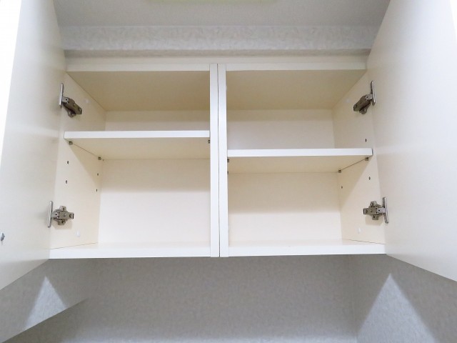 朝日シティパリオ島津山　トイレ収納