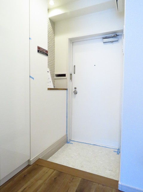 シャンボール池田山　玄関ホール