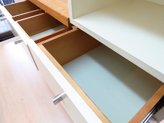 朝日シティパリオ島津山　キッチン収納