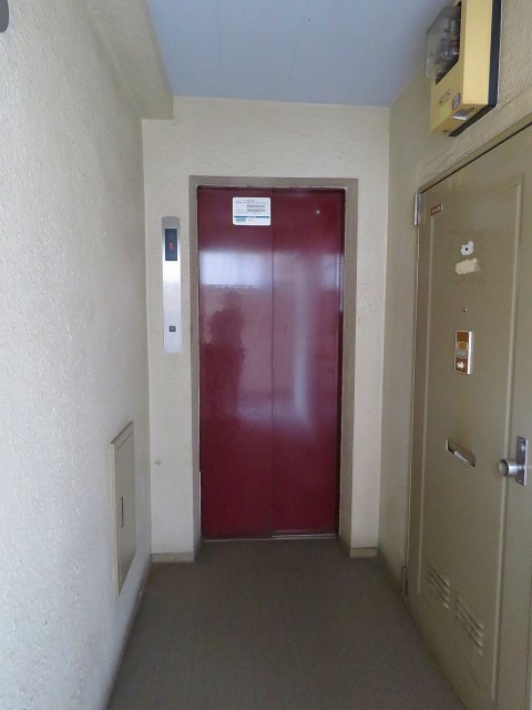 マンション大塚　エレベーター