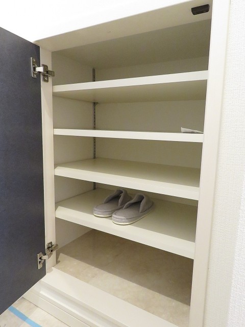 マンション大塚　シューズＢＯＸ