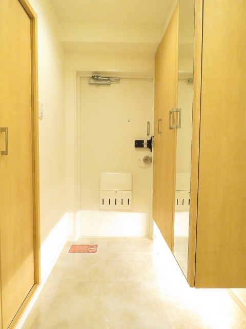 藤和南大塚コープ　玄関ホール