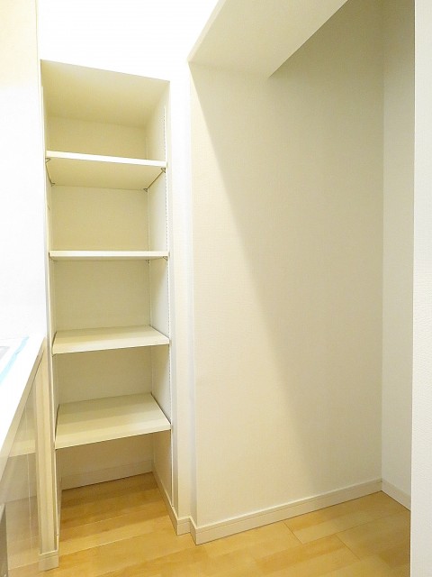 藤和南大塚コープ　キッチン収納