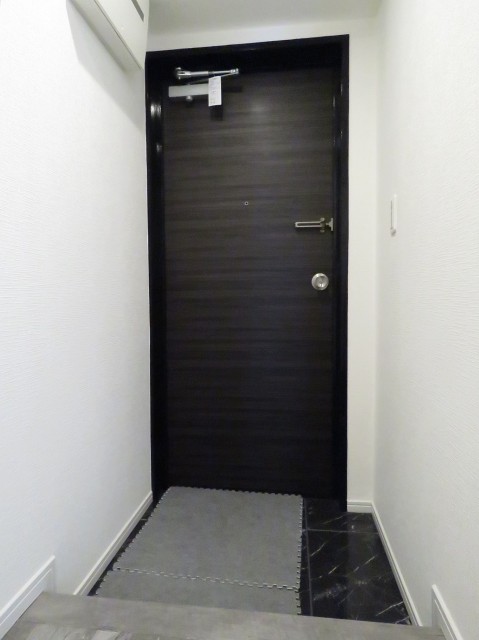 初台ハイツ　玄関ホール