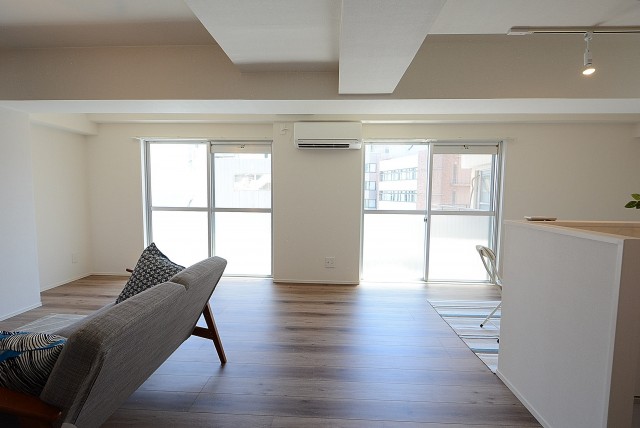 ネオハイツ田町　ＬＤＫ