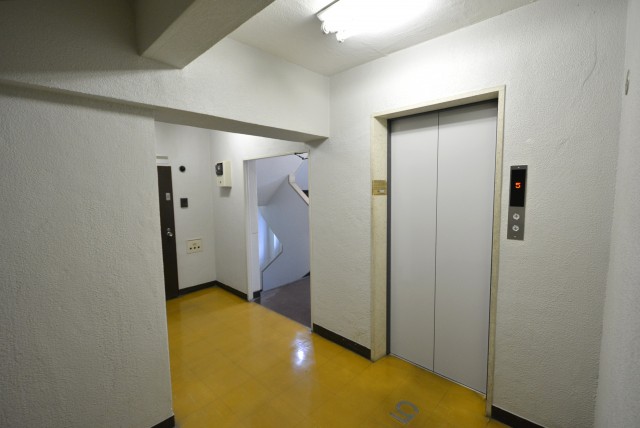 フラワーヒル目黒 内廊下