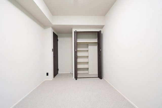 シティコート広尾 洋室1