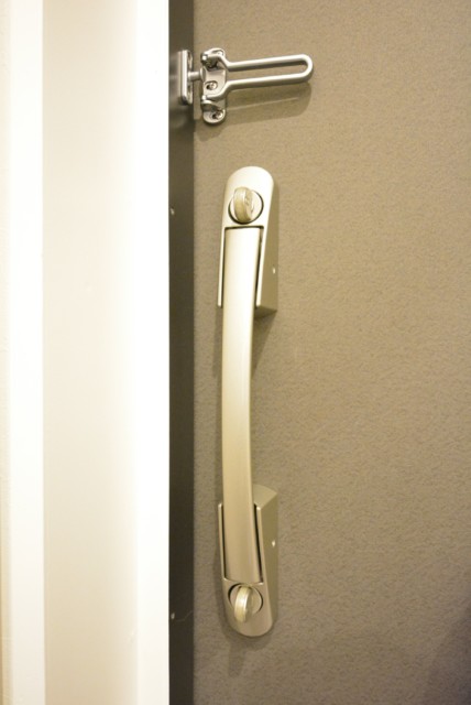 五反田ロイヤルハイツ 玄関